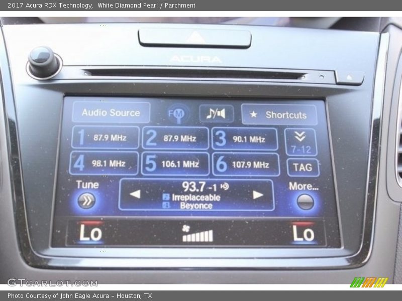 White Diamond Pearl / Parchment 2017 Acura RDX Technology