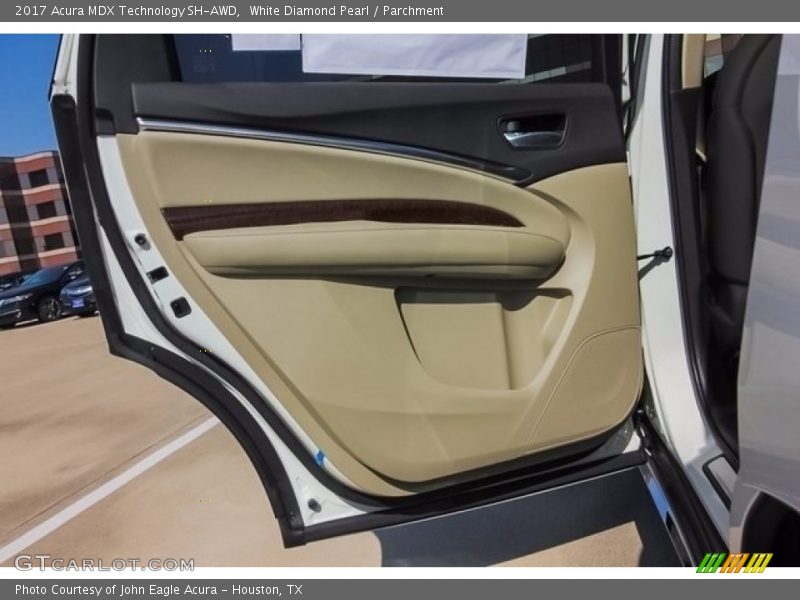 White Diamond Pearl / Parchment 2017 Acura MDX Technology SH-AWD