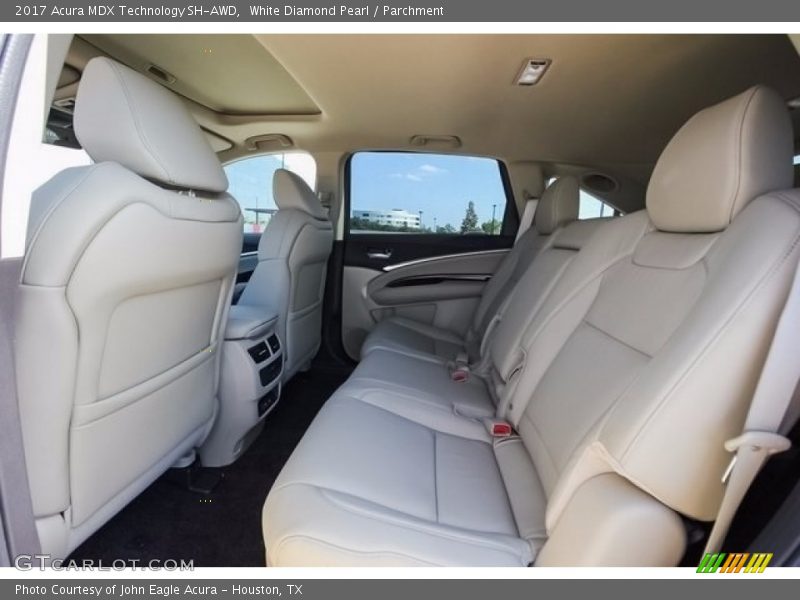 White Diamond Pearl / Parchment 2017 Acura MDX Technology SH-AWD