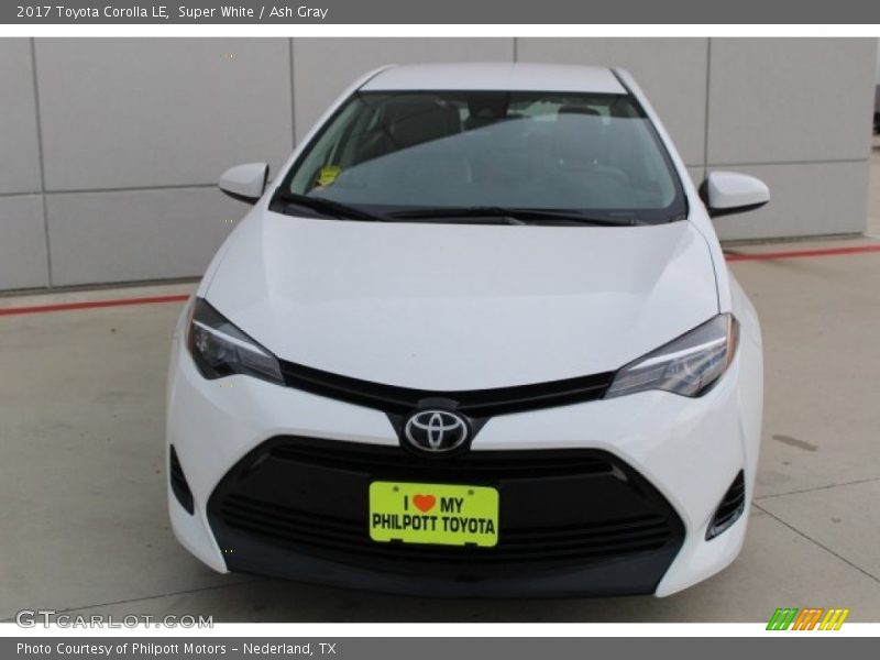 Super White / Ash Gray 2017 Toyota Corolla LE