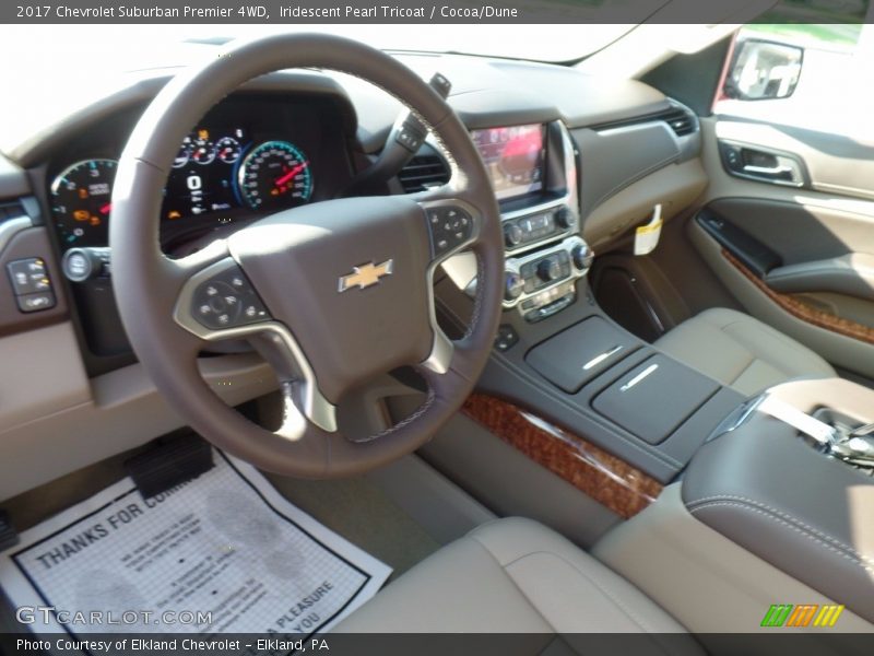 Iridescent Pearl Tricoat / Cocoa/Dune 2017 Chevrolet Suburban Premier 4WD