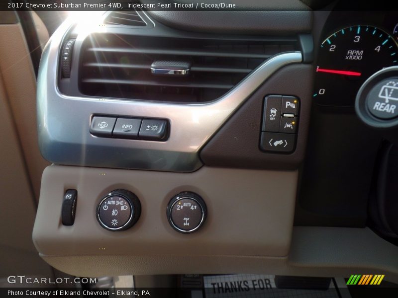 Iridescent Pearl Tricoat / Cocoa/Dune 2017 Chevrolet Suburban Premier 4WD