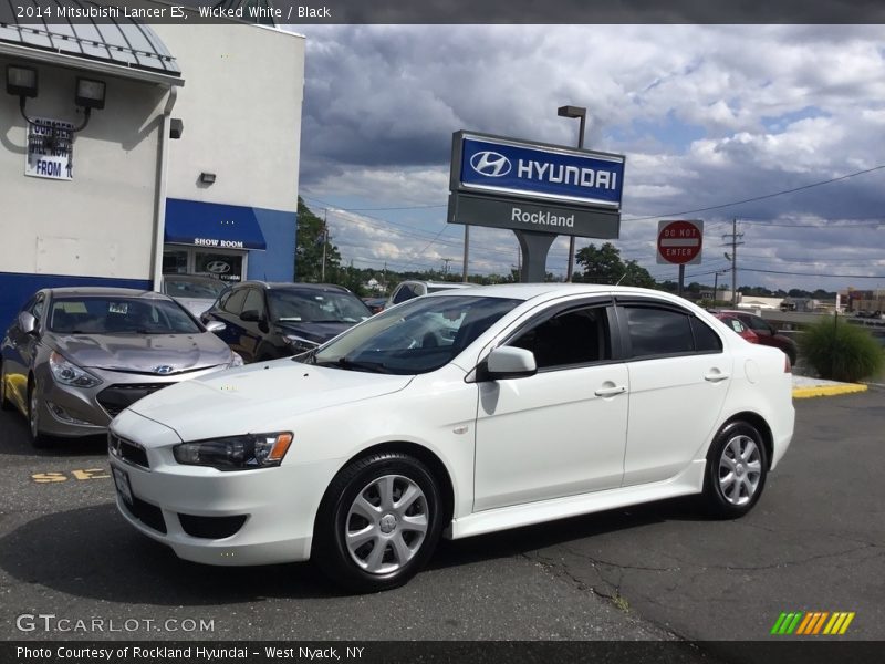 Wicked White / Black 2014 Mitsubishi Lancer ES