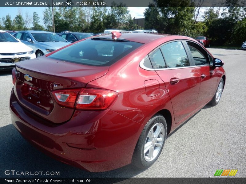 Cajun Red Tintcoat / Jet Black 2017 Chevrolet Cruze LT