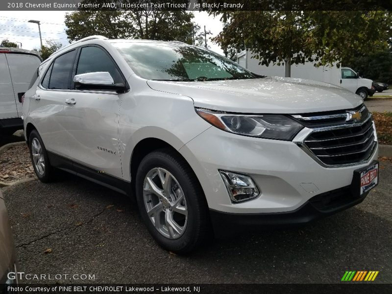 Iridescent Pearl Tricoat / Jet Black/­Brandy 2018 Chevrolet Equinox Premier AWD
