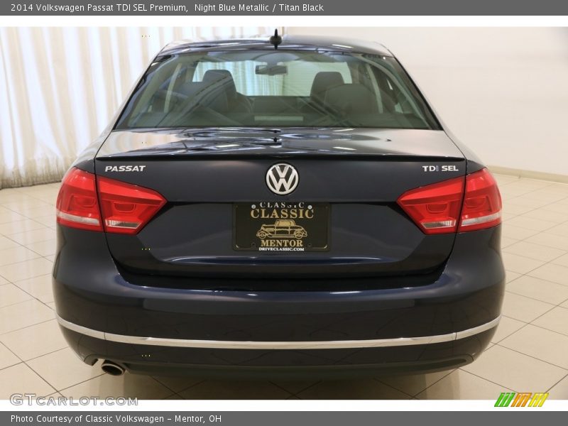 Night Blue Metallic / Titan Black 2014 Volkswagen Passat TDI SEL Premium