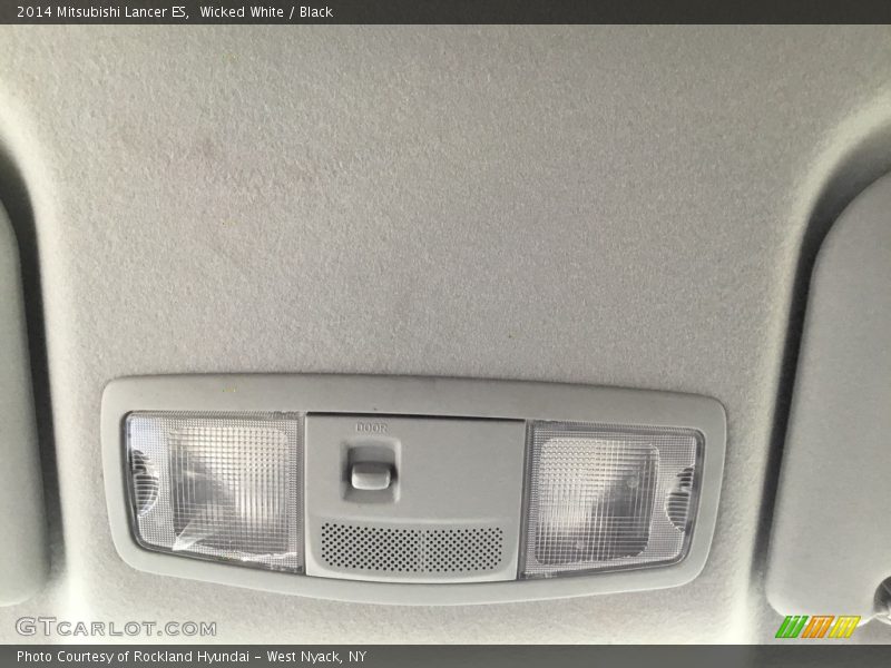 Wicked White / Black 2014 Mitsubishi Lancer ES