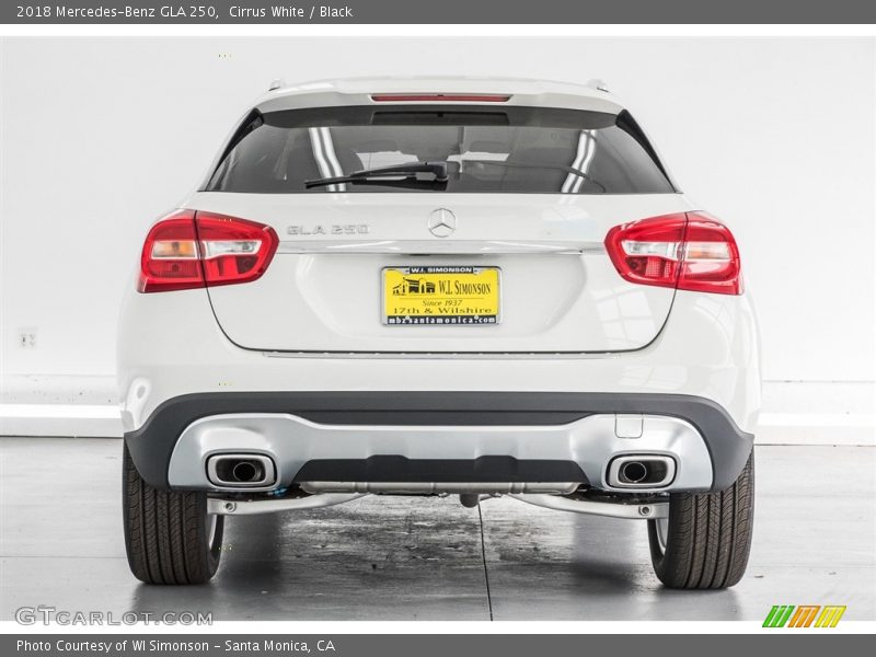 Cirrus White / Black 2018 Mercedes-Benz GLA 250