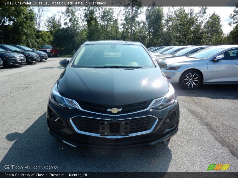 Mosaic Black Metallic / Jet Black 2017 Chevrolet Cruze LT