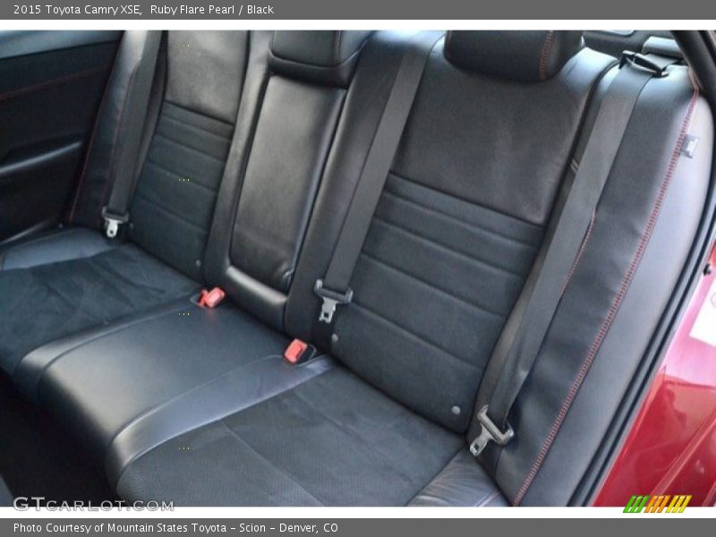 Ruby Flare Pearl / Black 2015 Toyota Camry XSE