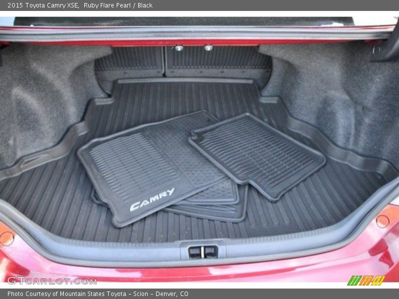 Ruby Flare Pearl / Black 2015 Toyota Camry XSE
