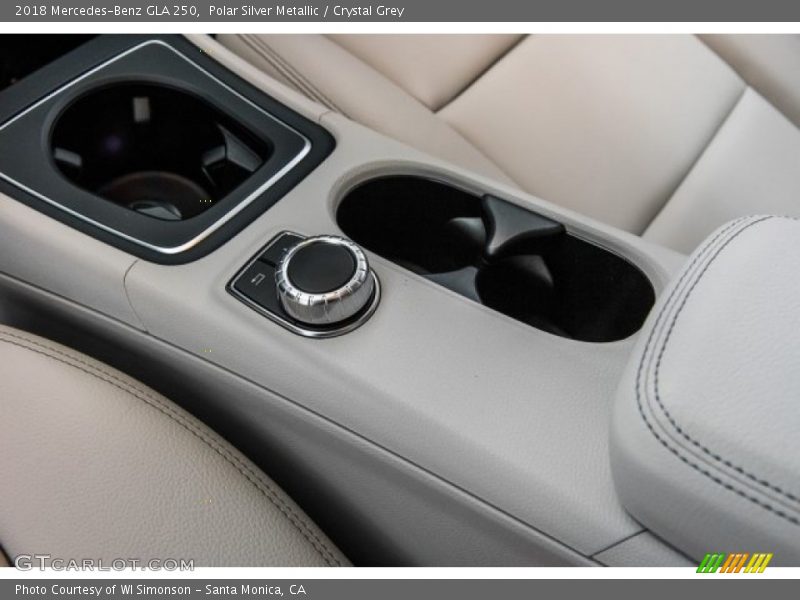Polar Silver Metallic / Crystal Grey 2018 Mercedes-Benz GLA 250