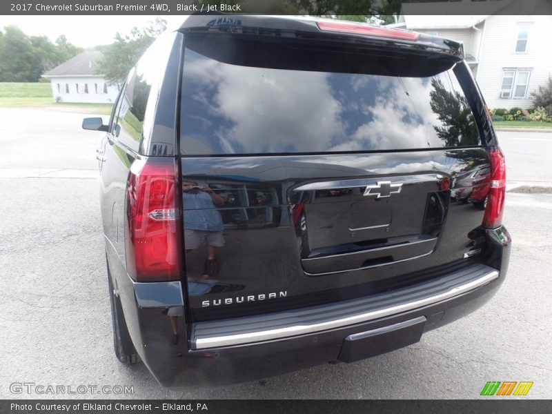 Black / Jet Black 2017 Chevrolet Suburban Premier 4WD