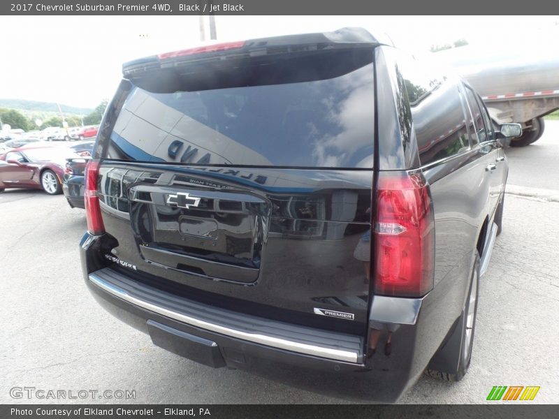 Black / Jet Black 2017 Chevrolet Suburban Premier 4WD