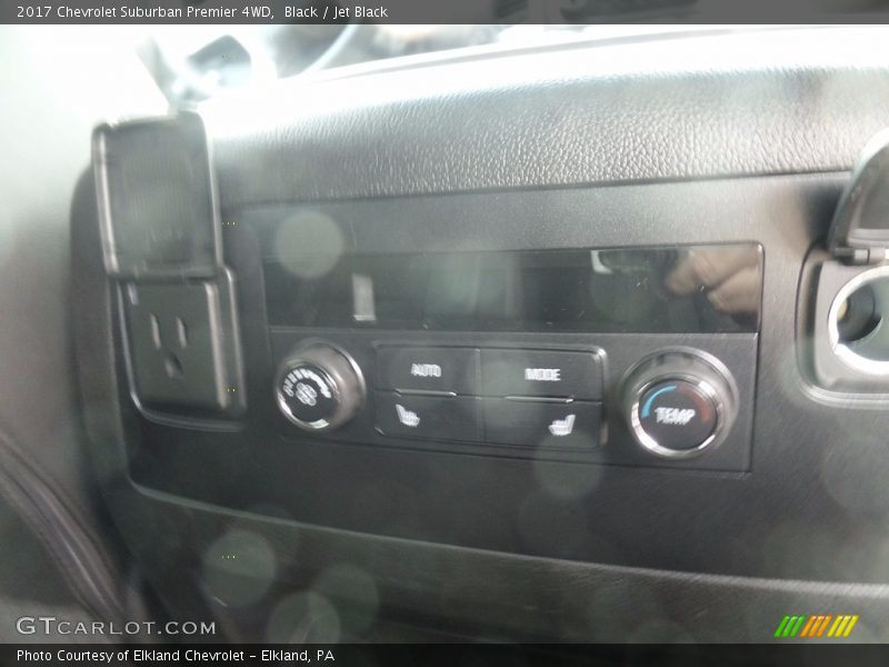 Black / Jet Black 2017 Chevrolet Suburban Premier 4WD