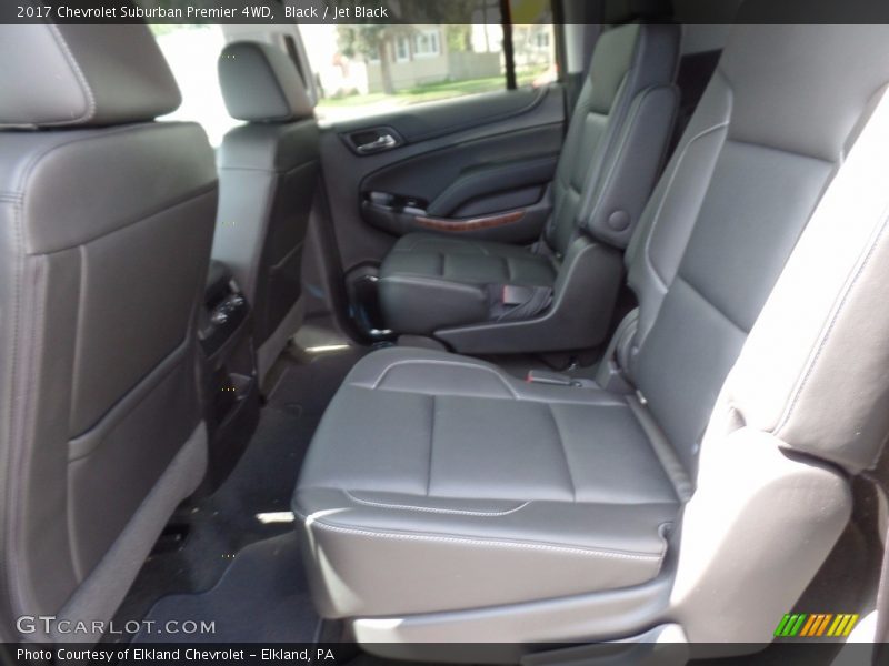 Black / Jet Black 2017 Chevrolet Suburban Premier 4WD