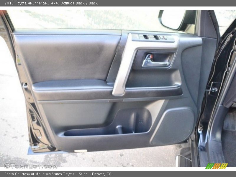 Attitude Black / Black 2015 Toyota 4Runner SR5 4x4