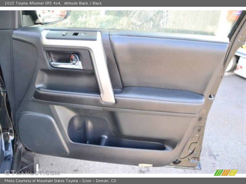 Attitude Black / Black 2015 Toyota 4Runner SR5 4x4