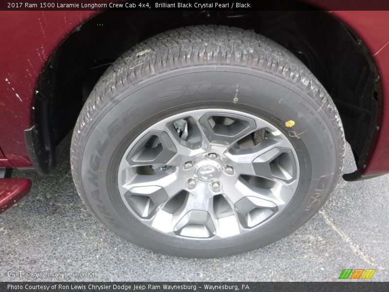 Brilliant Black Crystal Pearl / Black 2017 Ram 1500 Laramie Longhorn Crew Cab 4x4