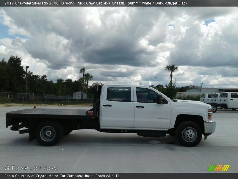  2017 Silverado 3500HD Work Truck Crew Cab 4x4 Chassis Summit White