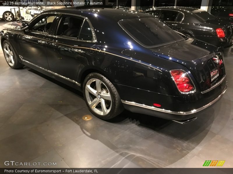 Black Sapphire Metallic / Autumn 2016 Bentley Mulsanne