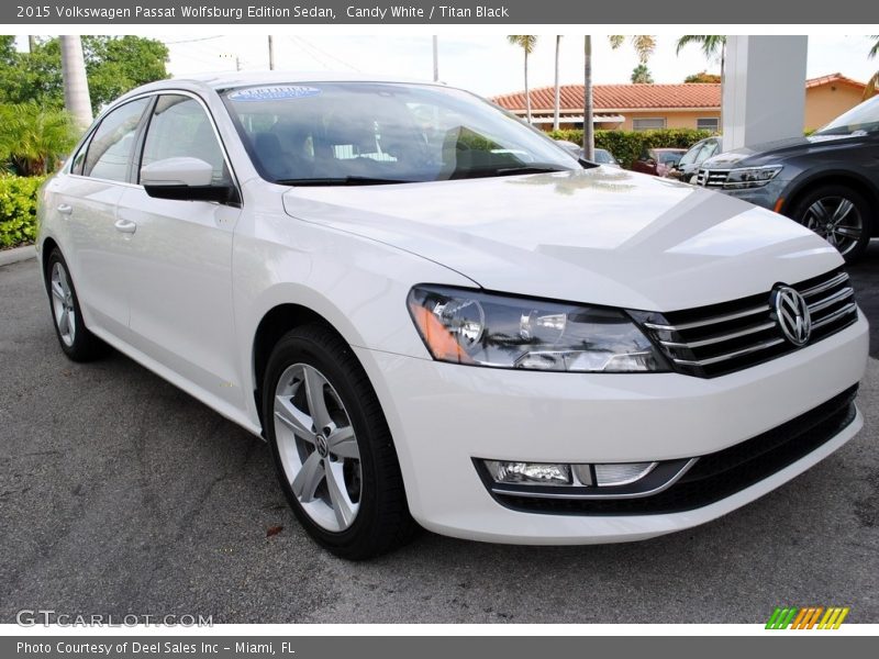 Candy White / Titan Black 2015 Volkswagen Passat Wolfsburg Edition Sedan