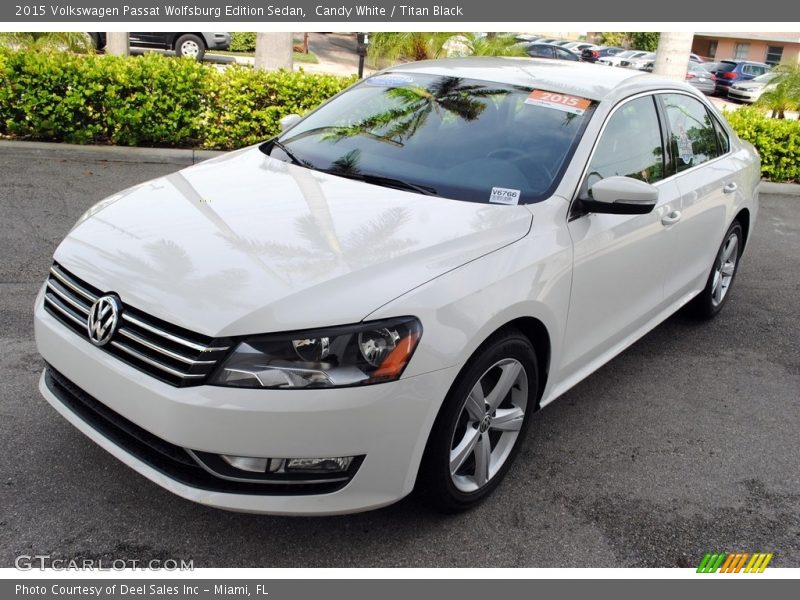 Candy White / Titan Black 2015 Volkswagen Passat Wolfsburg Edition Sedan
