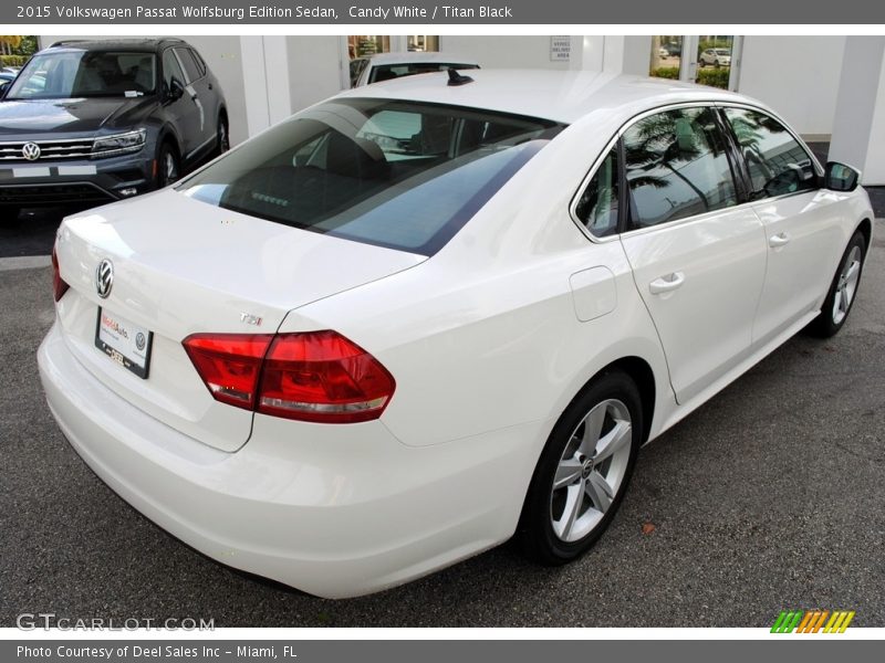 Candy White / Titan Black 2015 Volkswagen Passat Wolfsburg Edition Sedan