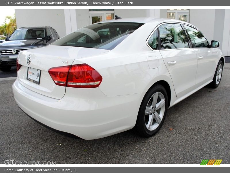 Candy White / Titan Black 2015 Volkswagen Passat Wolfsburg Edition Sedan