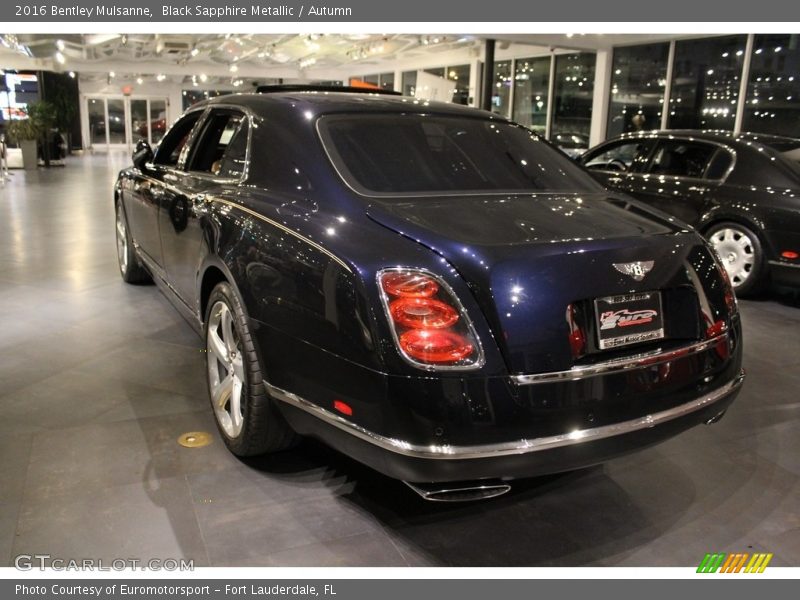 Black Sapphire Metallic / Autumn 2016 Bentley Mulsanne