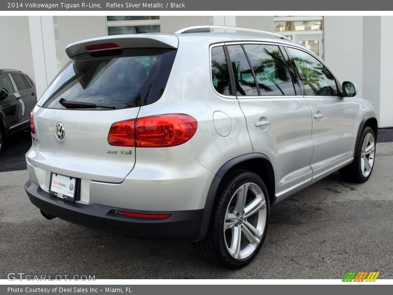 Reflex Silver Metallic / Black 2014 Volkswagen Tiguan R-Line