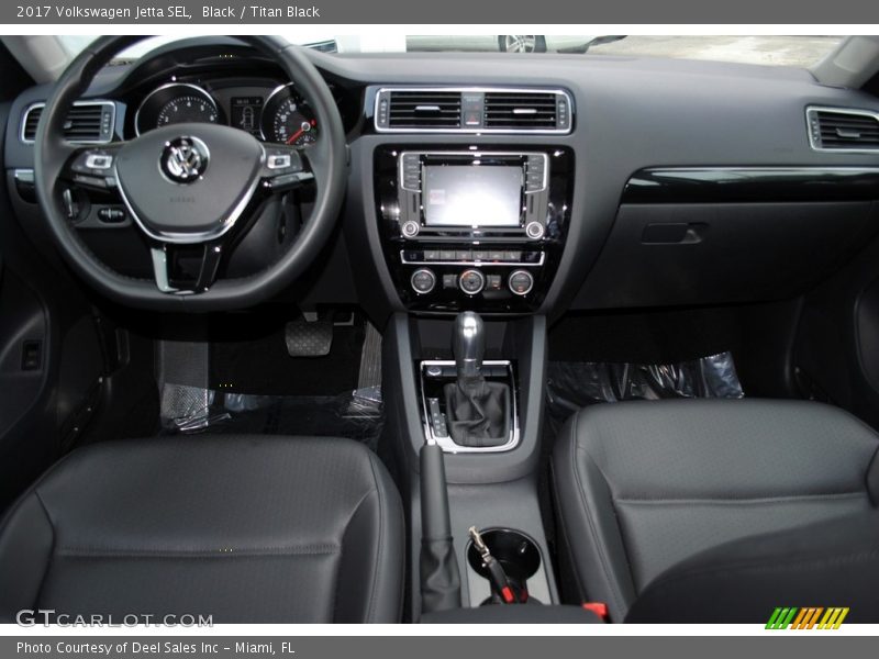 Black / Titan Black 2017 Volkswagen Jetta SEL