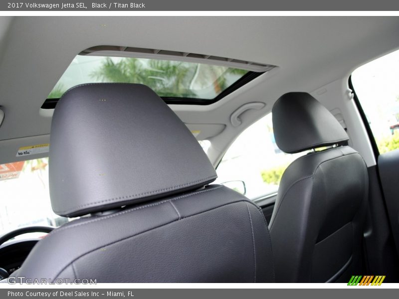 Black / Titan Black 2017 Volkswagen Jetta SEL