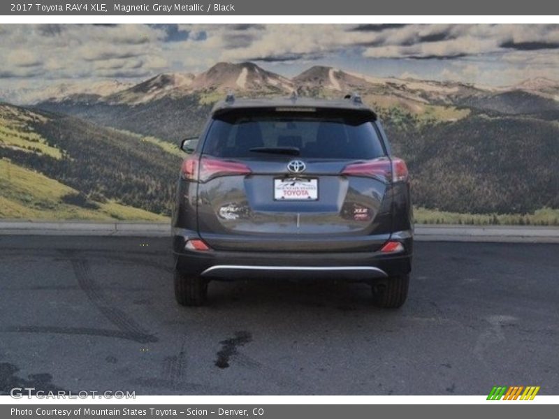 Magnetic Gray Metallic / Black 2017 Toyota RAV4 XLE