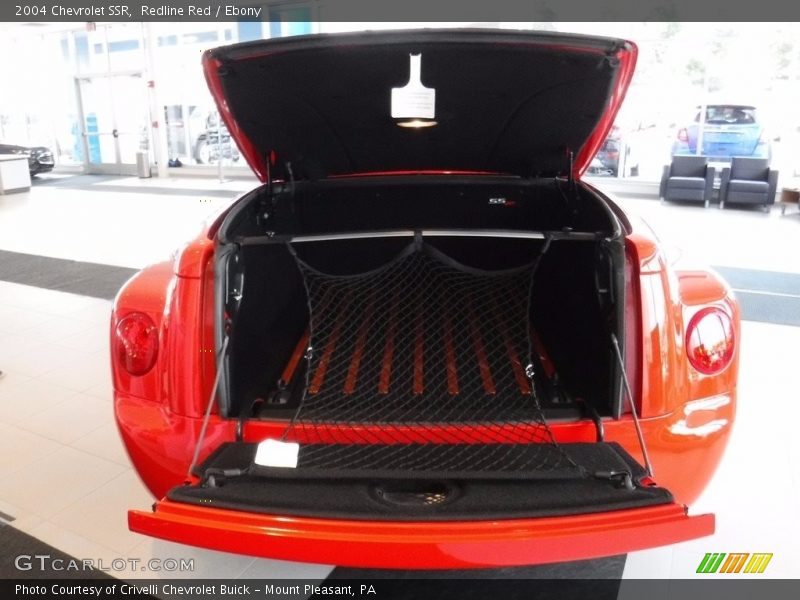 Redline Red / Ebony 2004 Chevrolet SSR
