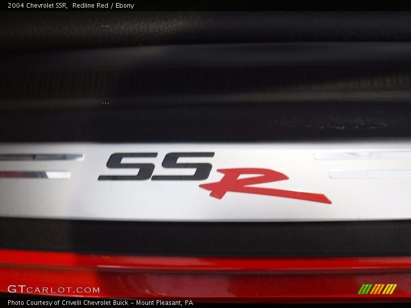 Redline Red / Ebony 2004 Chevrolet SSR