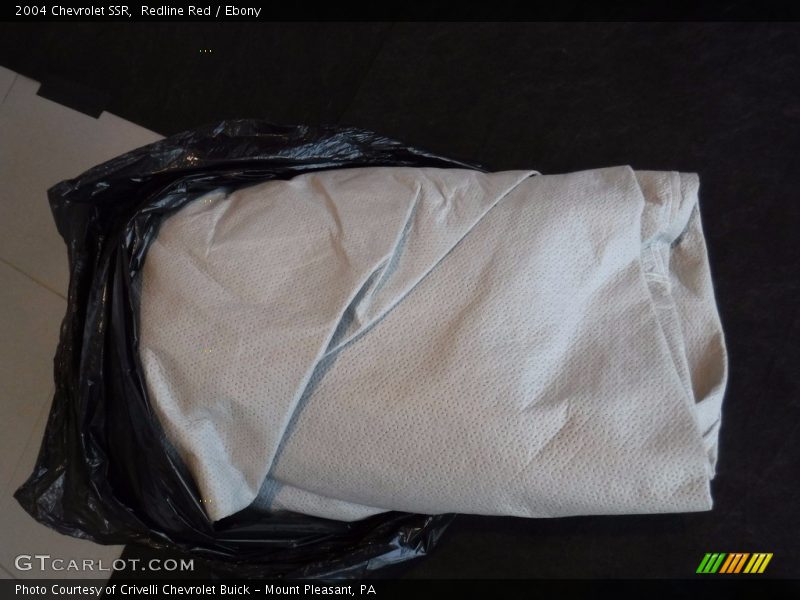 Redline Red / Ebony 2004 Chevrolet SSR