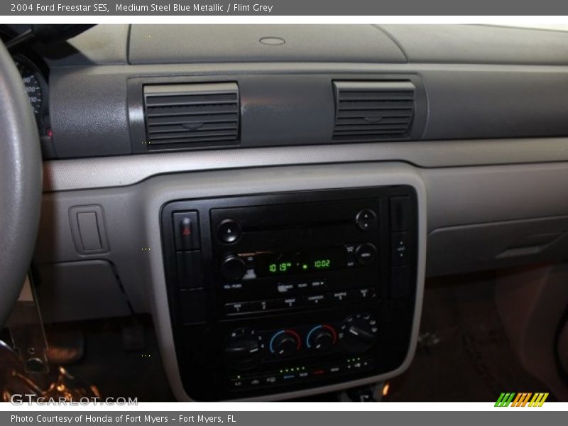 Medium Steel Blue Metallic / Flint Grey 2004 Ford Freestar SES