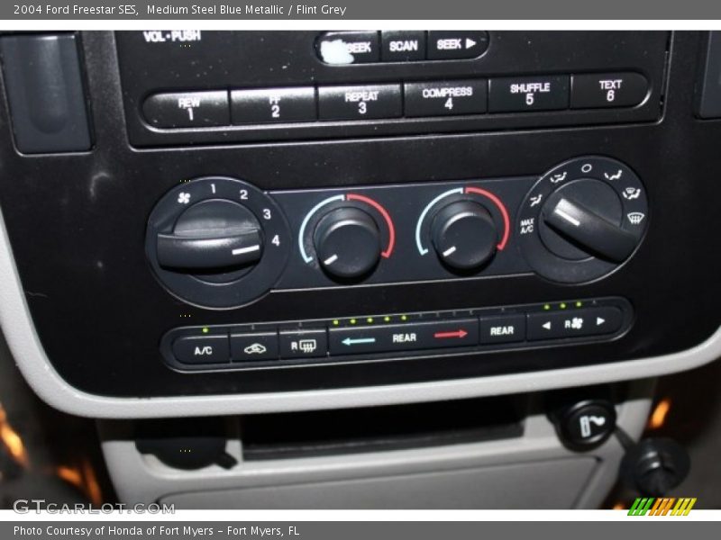 Medium Steel Blue Metallic / Flint Grey 2004 Ford Freestar SES