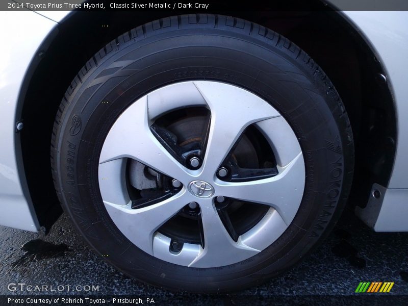 Classic Silver Metallic / Dark Gray 2014 Toyota Prius Three Hybrid
