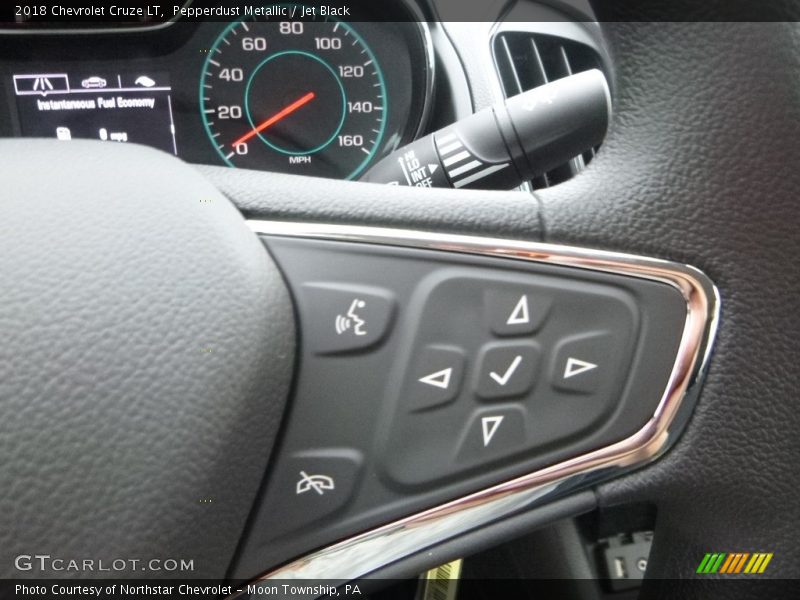Pepperdust Metallic / Jet Black 2018 Chevrolet Cruze LT