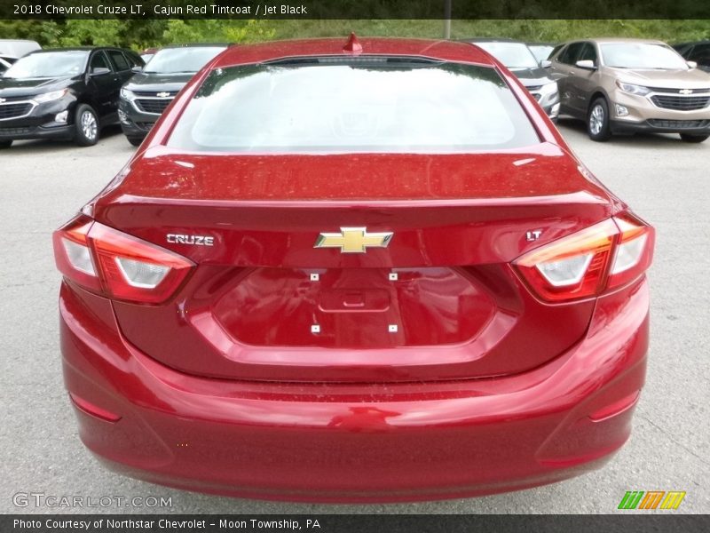 Cajun Red Tintcoat / Jet Black 2018 Chevrolet Cruze LT