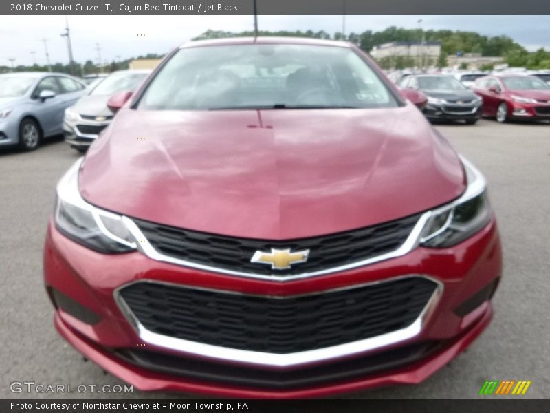 Cajun Red Tintcoat / Jet Black 2018 Chevrolet Cruze LT
