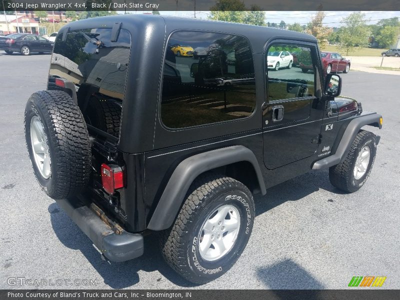 Black / Dark Slate Gray 2004 Jeep Wrangler X 4x4