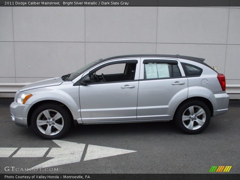 Bright Silver Metallic / Dark Slate Gray 2011 Dodge Caliber Mainstreet