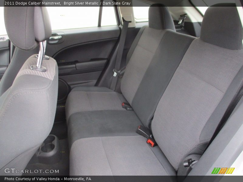 Bright Silver Metallic / Dark Slate Gray 2011 Dodge Caliber Mainstreet