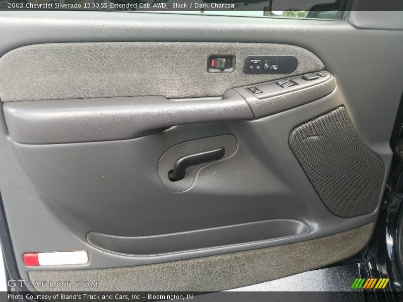 Black / Dark Charcoal 2003 Chevrolet Silverado 1500 SS Extended Cab AWD