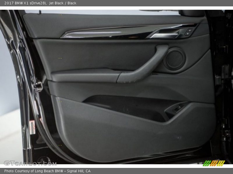 Jet Black / Black 2017 BMW X1 sDrive28i