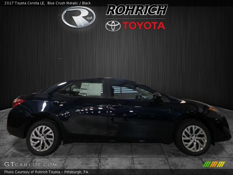 Blue Crush Metalic / Black 2017 Toyota Corolla LE