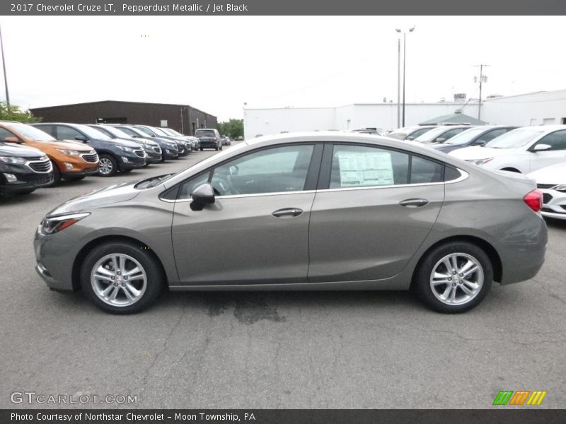 Pepperdust Metallic / Jet Black 2017 Chevrolet Cruze LT